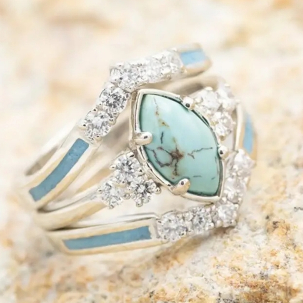 Nwt 3 piece ring set